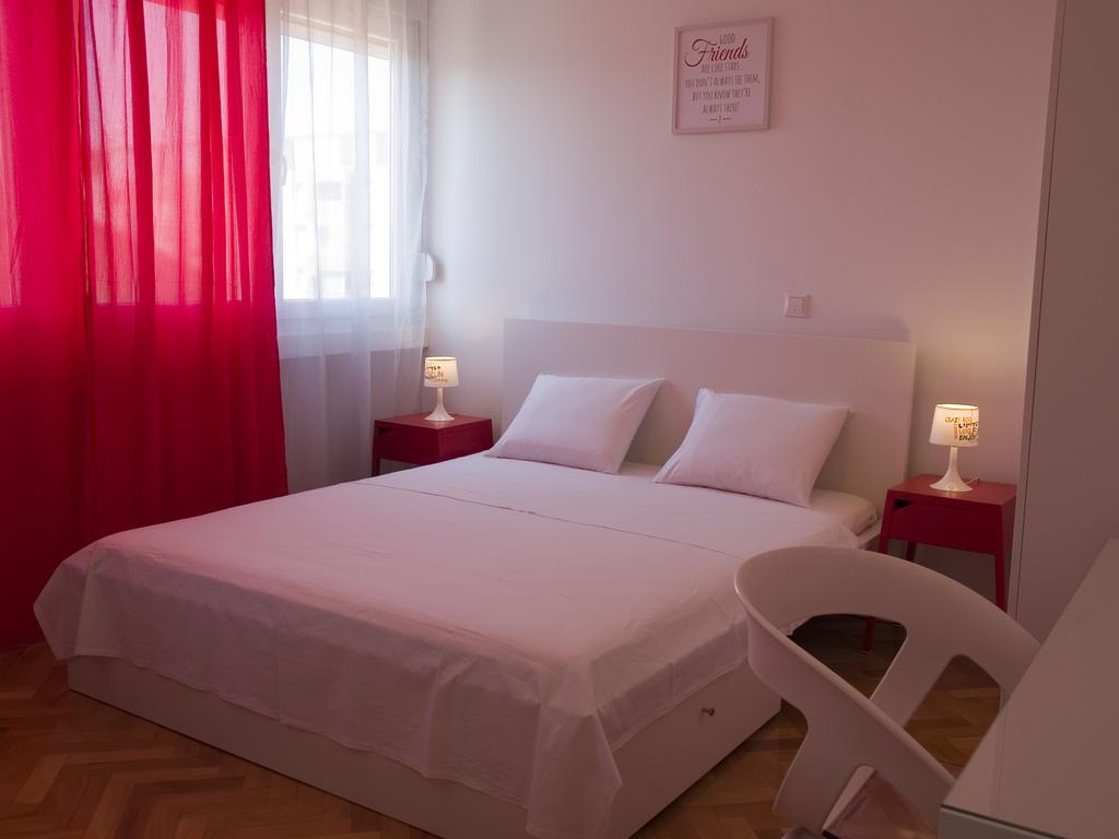 Apartma Zvone *